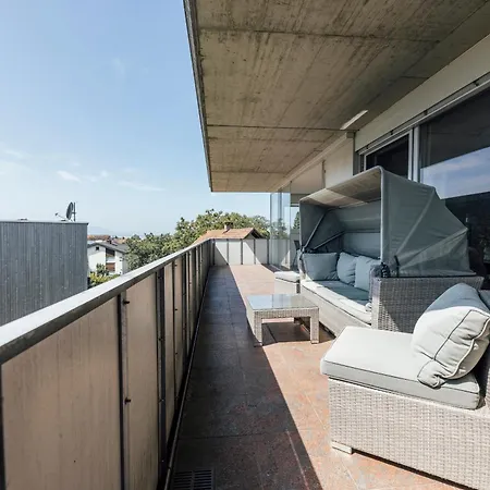 Cocoon Am Apartment *