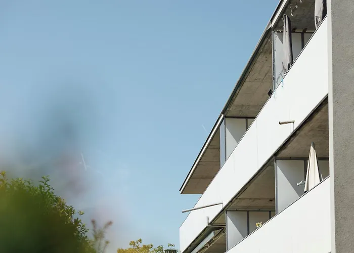 Cocoon Am Apartment *